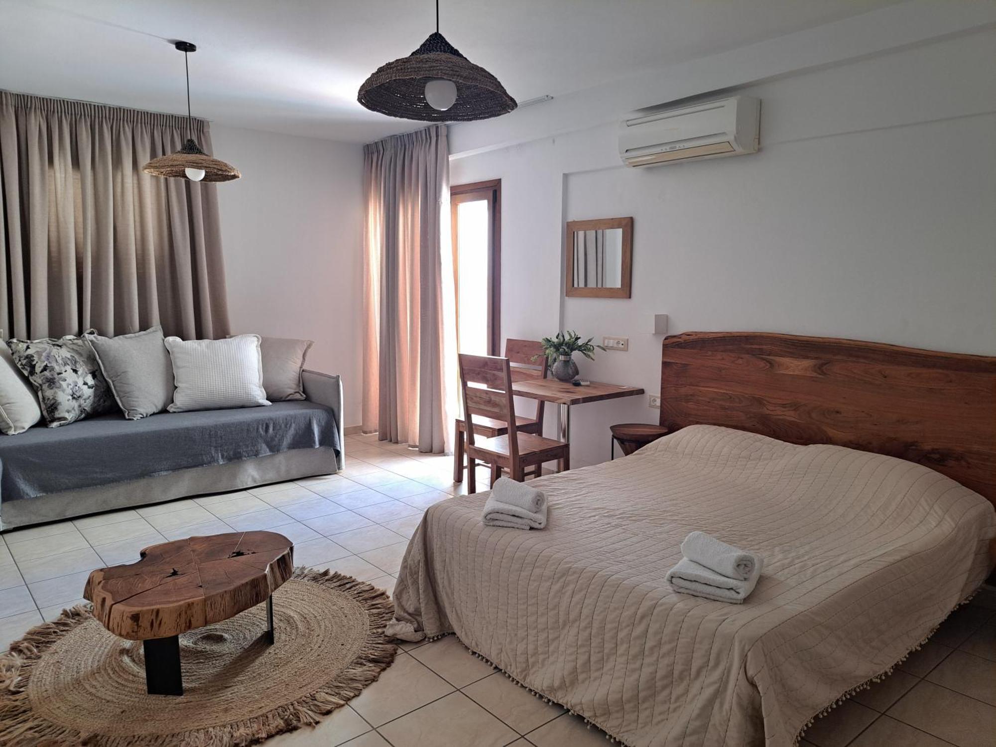 Kallisti Studios Naxos City Екстериор снимка